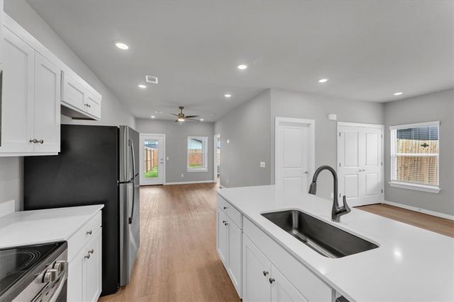 1606 Poigai Way, Bentonville, AR 72713