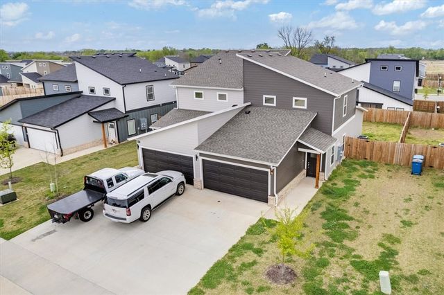 1606 Poigai Way, Bentonville, AR 72713