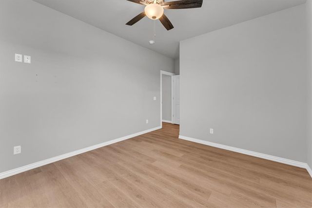 1606 Poigai Way, Bentonville, AR 72713