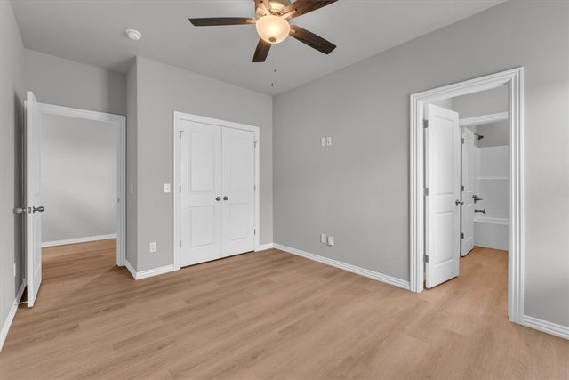 1606 Poigai Way, Bentonville, AR 72713