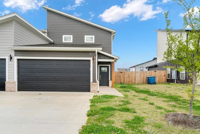1606 Poigai Way, Bentonville, AR 72713
