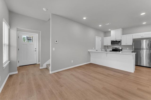 1606 Poigai Way, Bentonville, AR 72713