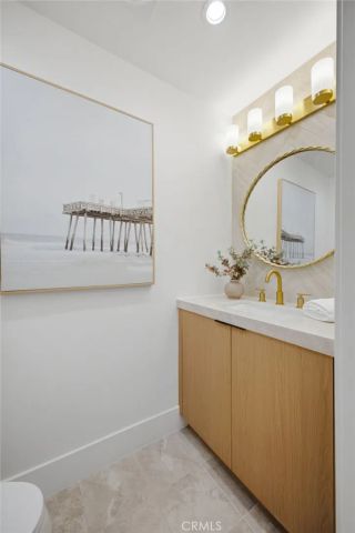 539 Vista Flora, Newport Beach, CA 92660