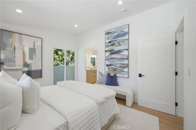 539 Vista Flora, Newport Beach, CA 92660