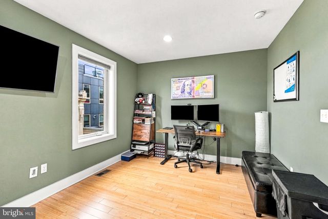519 MONTROSE ST, Philadelphia, PA 19147