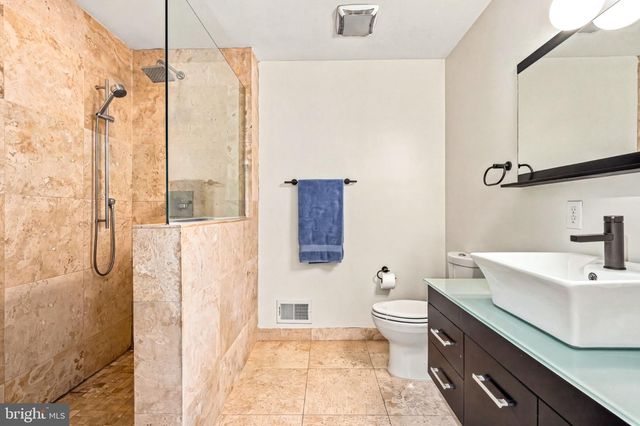 519 MONTROSE ST, Philadelphia, PA 19147