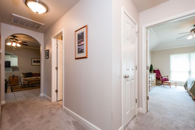 14 Johnnycake Lane, Little Rock, AR 72211