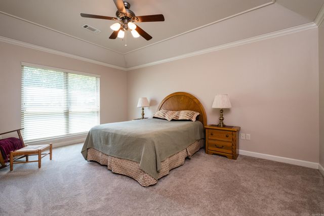 14 Johnnycake Lane, Little Rock, AR 72211