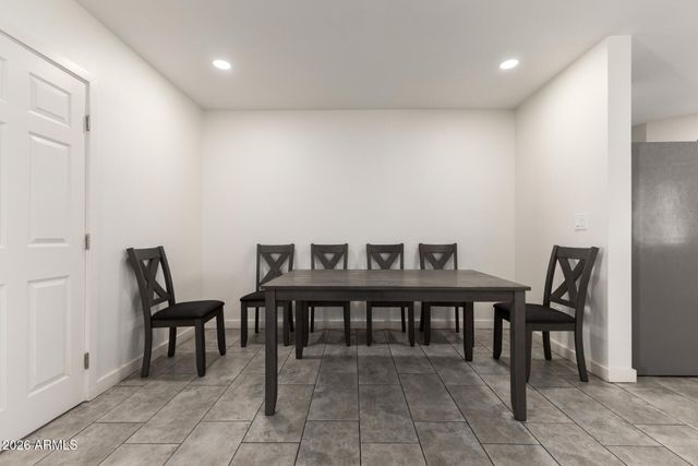 1912 W ROMA Avenue, Phoenix, AZ 85015