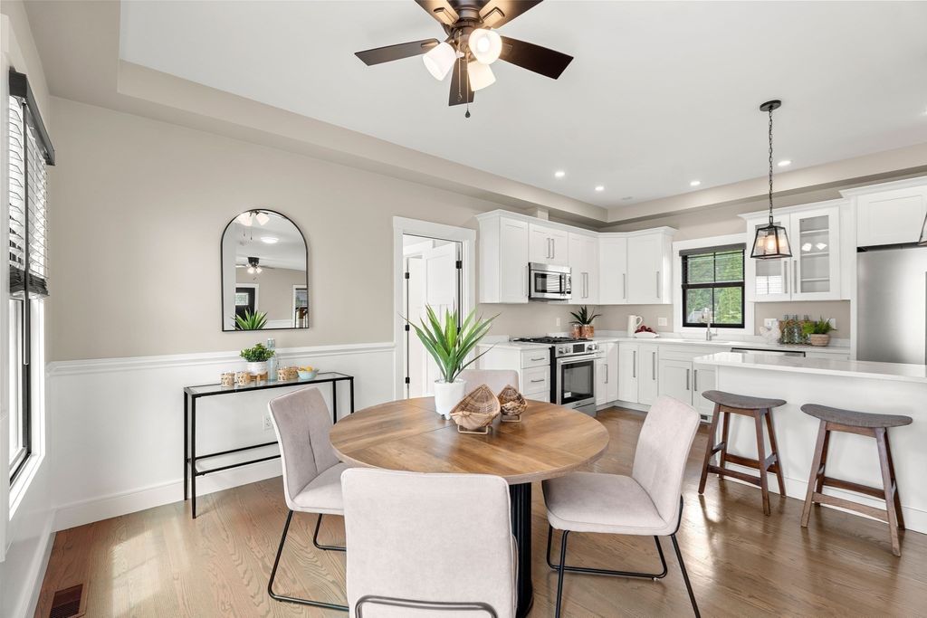 20 Plain St, Boston, MA 02122