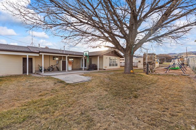 376 W 200 N, Aurora, UT 84620