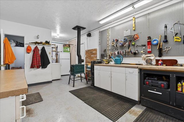 33518 N Missile Site Rd, Deer Park, WA 99006