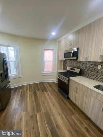 5531 WALNUT ST, Philadelphia, PA 19139