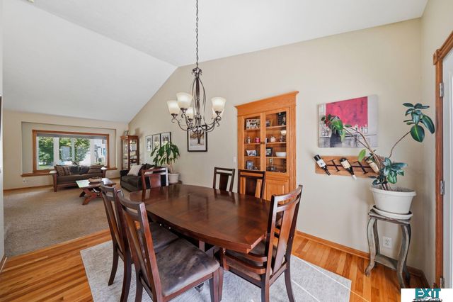 5421 W. Brixton Drive, Lincoln, NE 68521