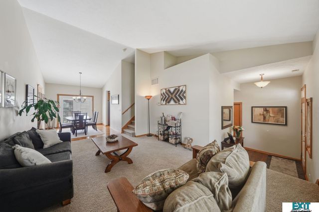 5421 W. Brixton Drive, Lincoln, NE 68521