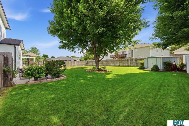 5421 W. Brixton Drive, Lincoln, NE 68521