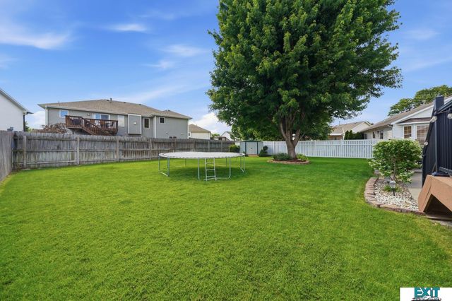 5421 W. Brixton Drive, Lincoln, NE 68521