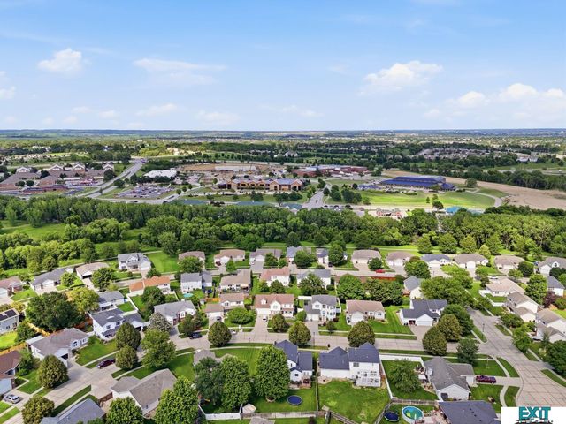 5421 W. Brixton Drive, Lincoln, NE 68521