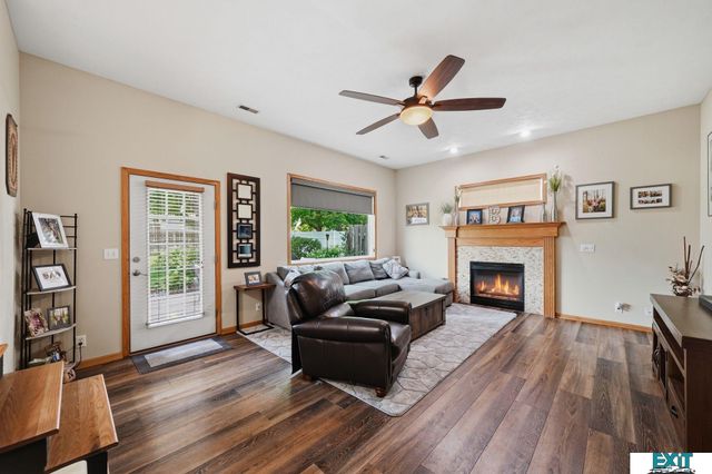 5421 W. Brixton Drive, Lincoln, NE 68521