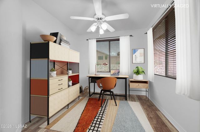 599 N Tunitcha Drive, Green Valley, AZ 85614