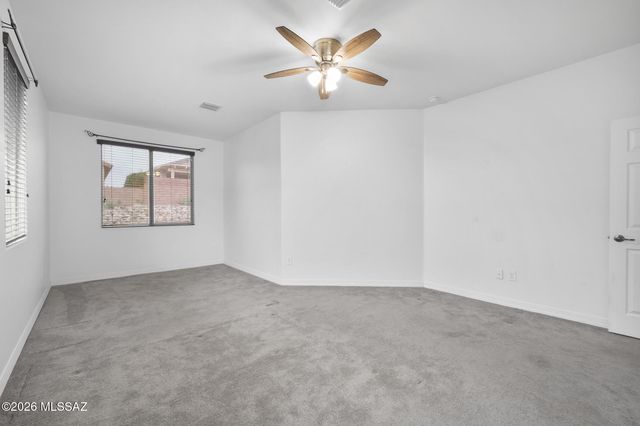 599 N Tunitcha Drive, Green Valley, AZ 85614