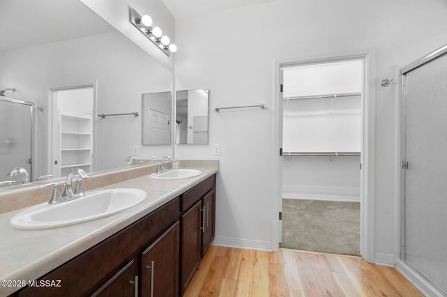 599 N Tunitcha Drive, Green Valley, AZ 85614