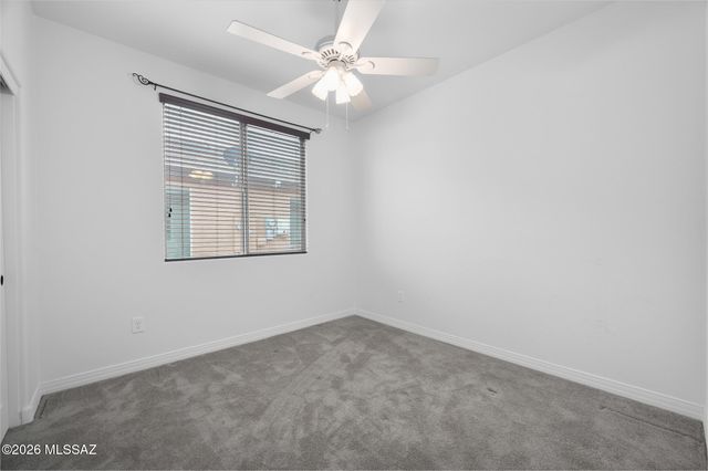 599 N Tunitcha Drive, Green Valley, AZ 85614