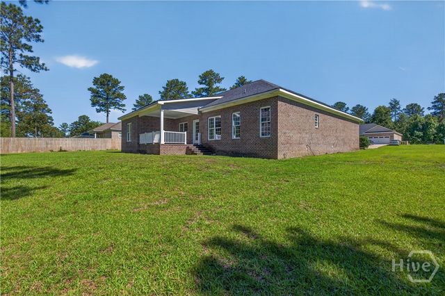 214 Dewpoint Drive, Statesboro, GA 30458