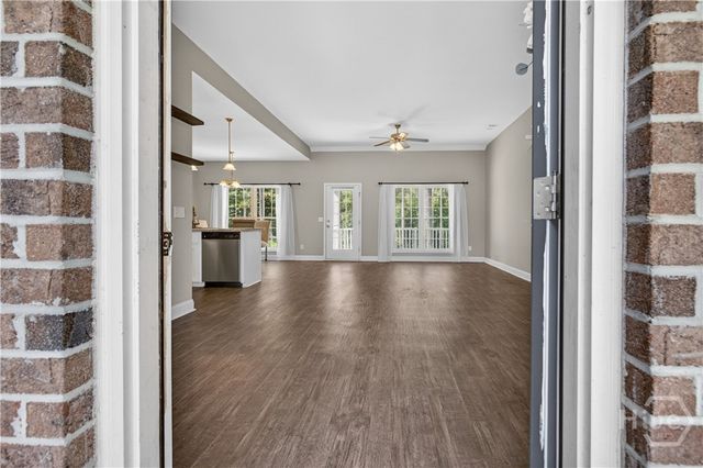 214 Dewpoint Drive, Statesboro, GA 30458