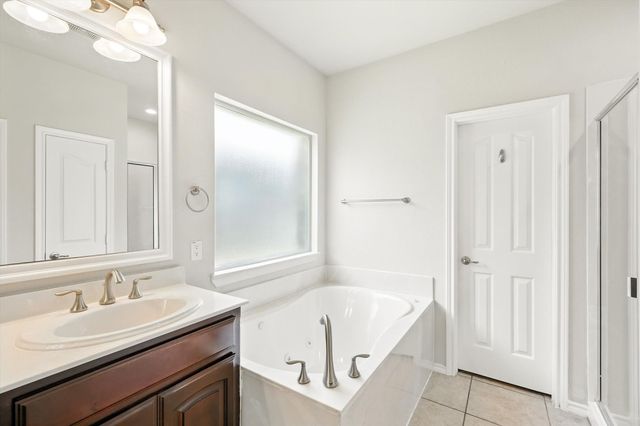 2209 Laurel Forest Drive, Fort Worth, TX 76177