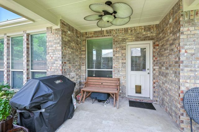 2209 Laurel Forest Drive, Fort Worth, TX 76177