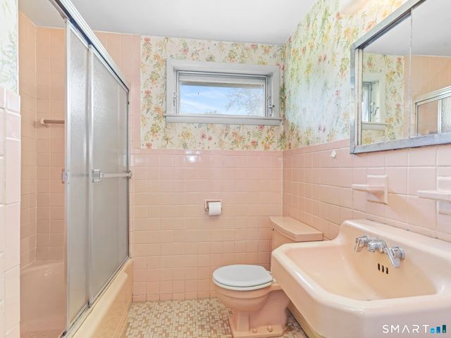47 Lewis Drive, Fairfield, CT 06825