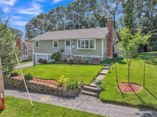33 Claridge Road, Worcester, MA 01606