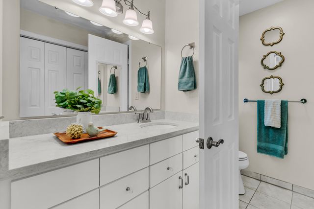 931 Night Heron Drive, Mount Pleasant, SC 29464