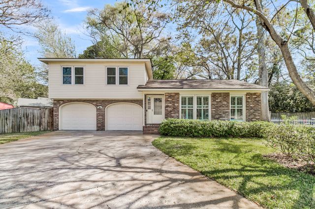 931 Night Heron Drive, Mount Pleasant, SC 29464