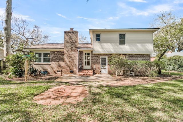 931 Night Heron Drive, Mount Pleasant, SC 29464