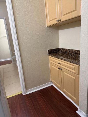 3725 CONROY ROAD 2127, Orlando, FL 32839
