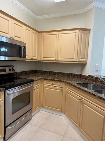 3725 CONROY ROAD 2127, Orlando, FL 32839