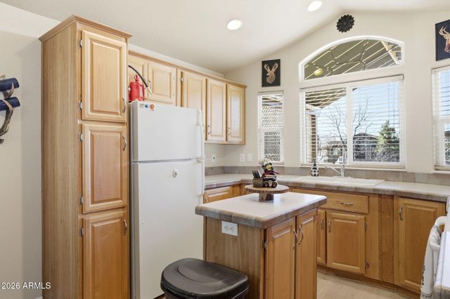 2218 RODEO Road, Overgaard, AZ 85933