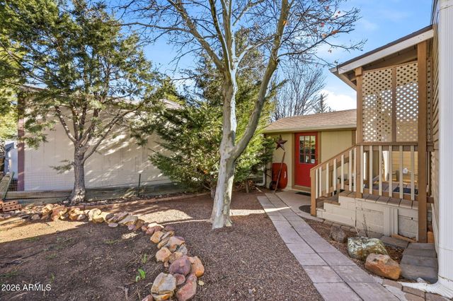 2218 RODEO Road, Overgaard, AZ 85933