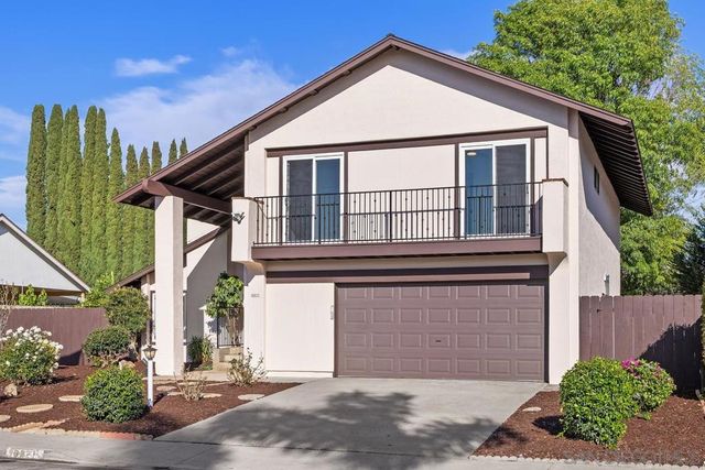 16821 Palmero Dr, San Diego, CA 92128