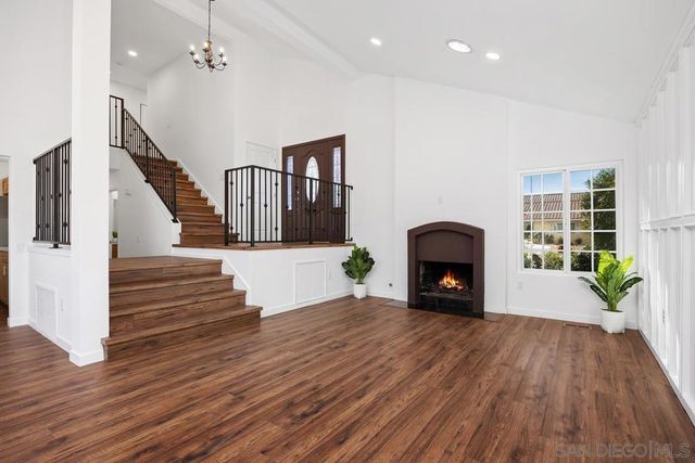 16821 Palmero Dr, San Diego, CA 92128