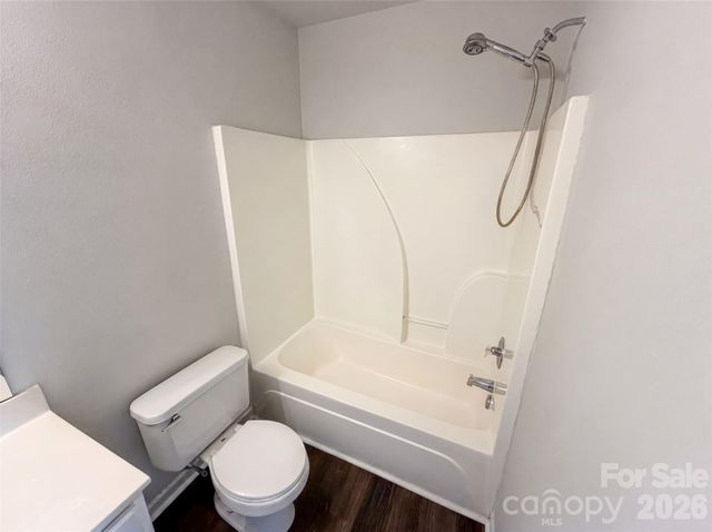 3831 Mohawk Court, Charlotte, NC 28215