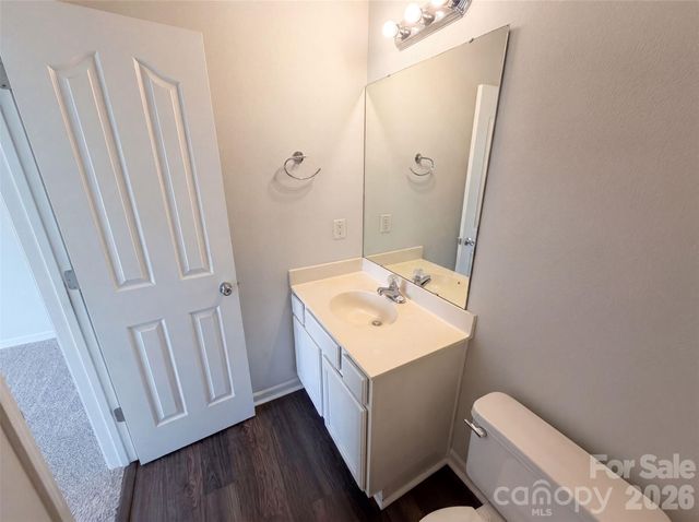 3831 Mohawk Court, Charlotte, NC 28215