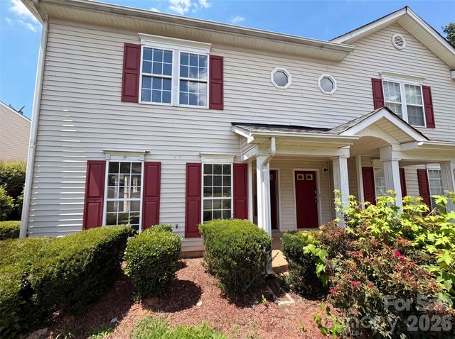 3831 Mohawk Court, Charlotte, NC 28215