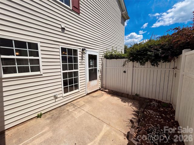 3831 Mohawk Court, Charlotte, NC 28215
