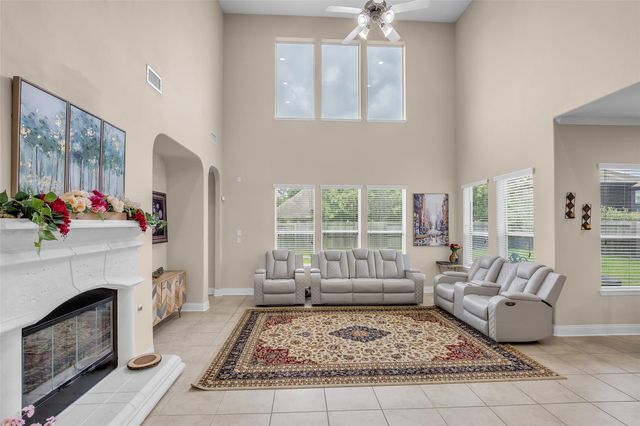 3314 Sussex Way, Friendswood, TX 77546