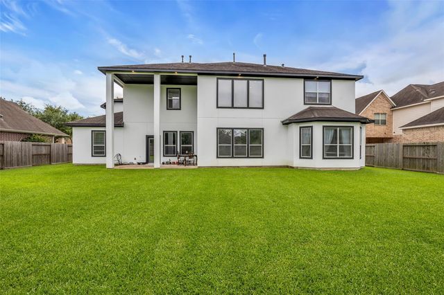3314 Sussex Way, Friendswood, TX 77546