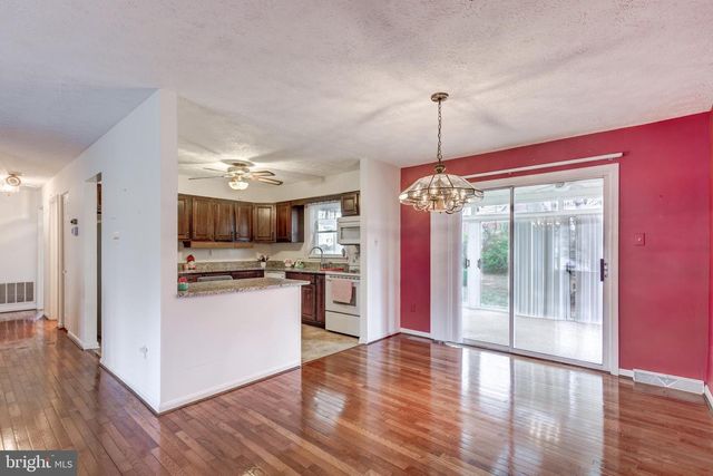 2202 GREEN HAVEN WAY, Hampstead, MD 21074