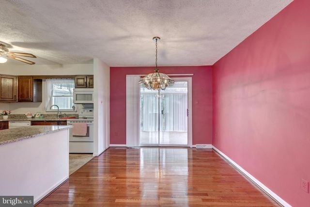 2202 GREEN HAVEN WAY, Hampstead, MD 21074